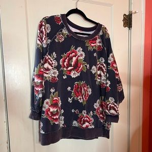 Oversized Free People Sweatshirt Floral. No size tag. Very Large and Loose